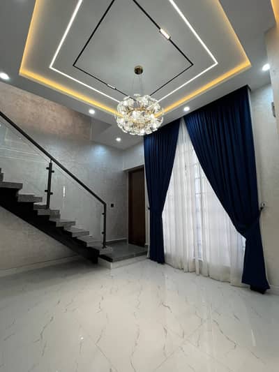 1 Kanal Full House For Rent in DHA Phase 8 Ex Park view