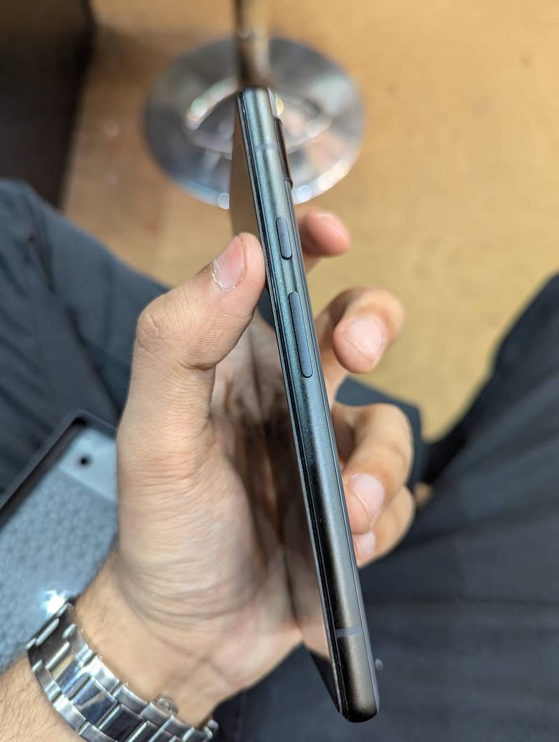 Pixel 6a - Mint condition 3