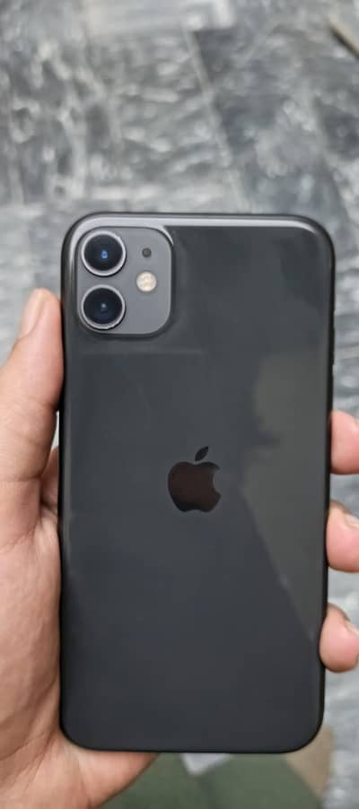 iphone 11 with box just like brand new