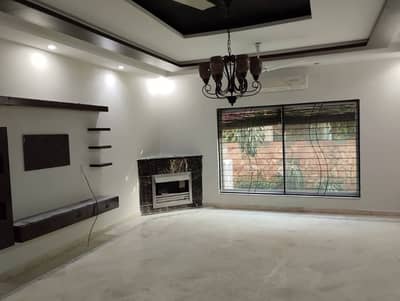 1 Kanal Styils out House Prime Hot For Sale dha Phase4