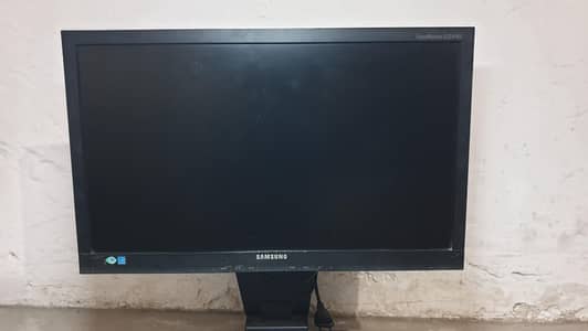 SAMSUNG 22inch slim LED 60Hz