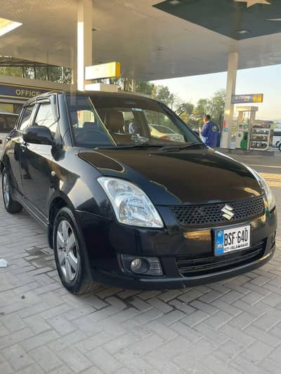 Suzuki swift Dlx Manual