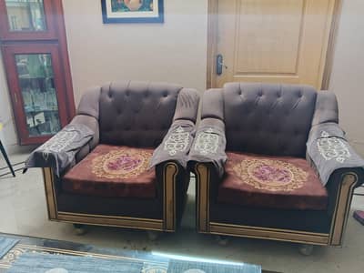 Slightly used sofa five seater.