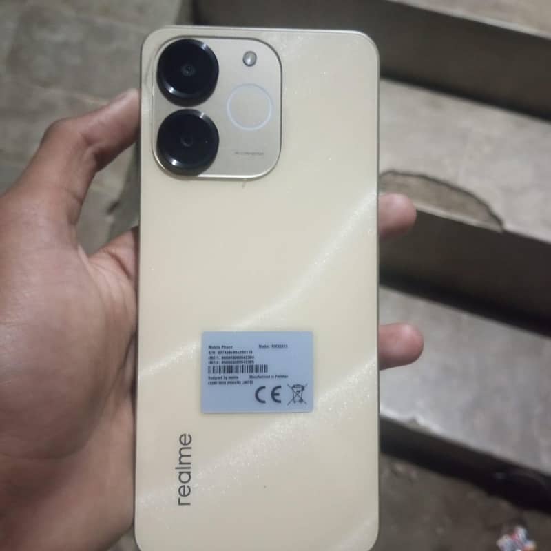 REALME NOTE 0