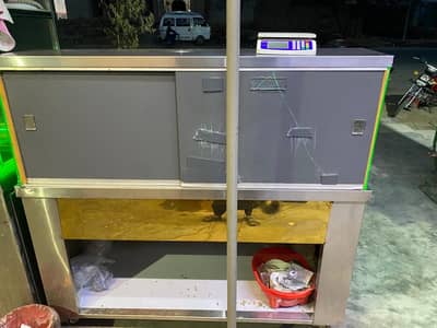 Food display counter