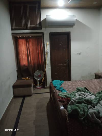 5 Marla ViP Lower portion urgent for rent in sabzazar