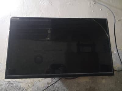 32 Inch Led Panal Break hy