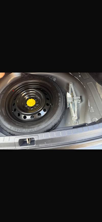 COROLLA ALTIS SPECIAL EDITION 1.6. FULLY GENIUNE CAR BUMPER TO BUMPER.