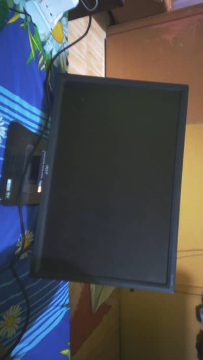 ACER 24 Inch LCD Monitor 60 Hz 8/10, office use
