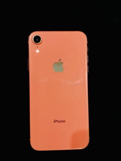 I phone xr Factory unlock 64 gb
