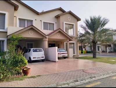 Iqbal Villas 152sq yd Close to Entrance of BTK 3Bed One Unit Villas FOR SALE