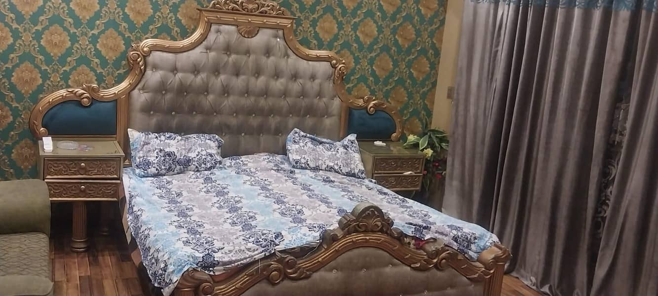 crown bed 4