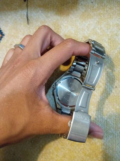 Casio Edifice 305D WR 100M in  special edition.