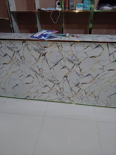 show case and shelves