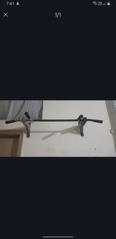 Pull up bar +2 hand gripper free for grip  contact on WhatsApp