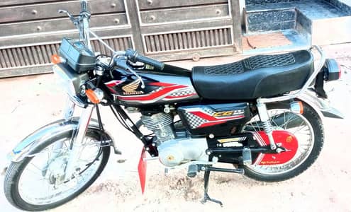 Islamabad number 2024 model black colour full new bailk