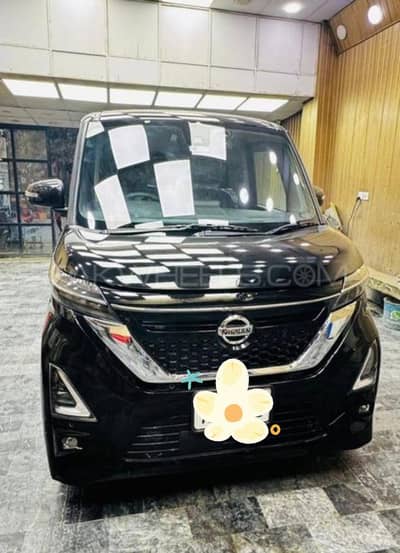 Nissan Roox New Car