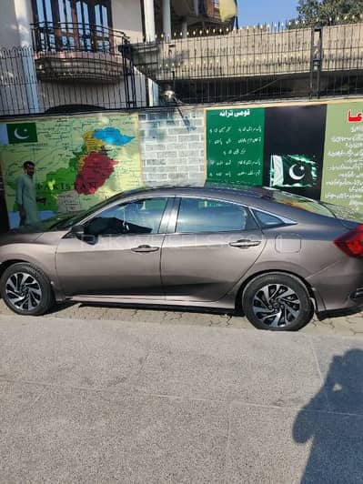 Honda Civic Oriel 2019