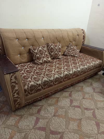 5 seater sofa new condition