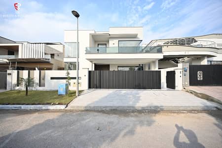 Kanal House Defence Housing An Elegant Front-Open, 5-Bedroom Double-Unit Luxury Designer House