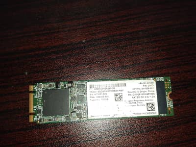 NVME 180 GB 9/10 CONDITION