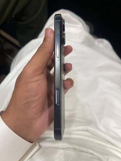 16 Pro max 512GB Factory