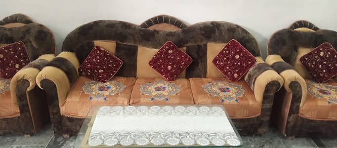sofa set urgent for sale