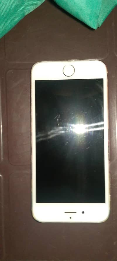 iPhone 6 (10/10 Condition) – Battery Service Needed – Best Deal