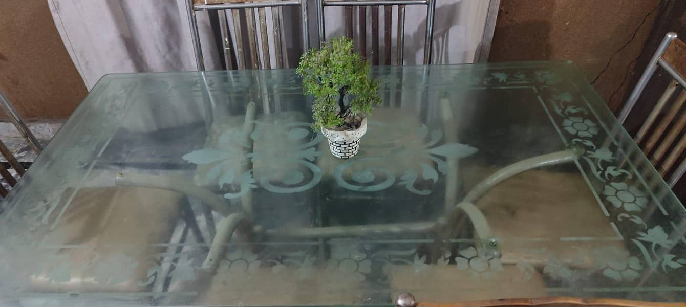 dining table for sell 2