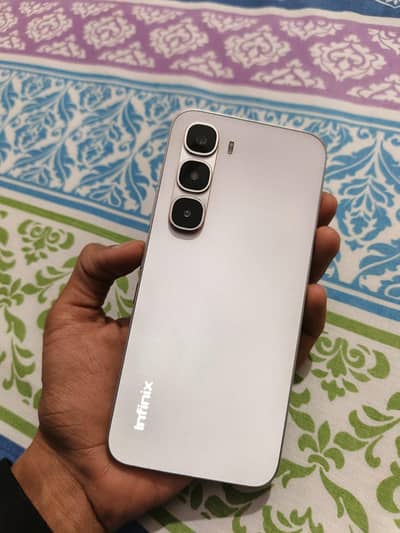 INFINIX HOT 60 PRO