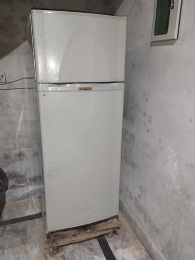 Dawlance fridge for sale