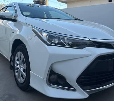 Toyota Corolla Gli 2020 super white