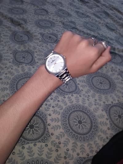 whatch for men contact 03352498647