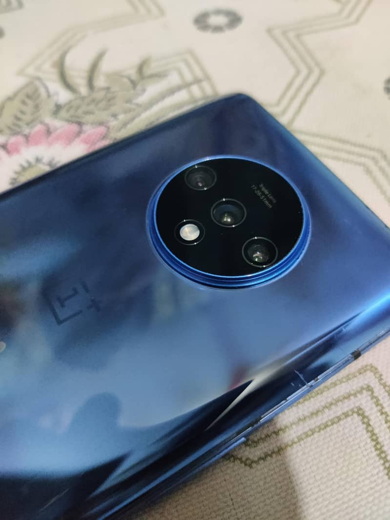 OnePlus 7T 1