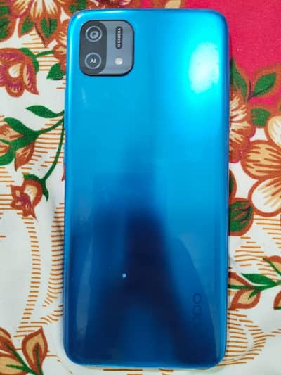 family used phone 10/10 condition totally genuine