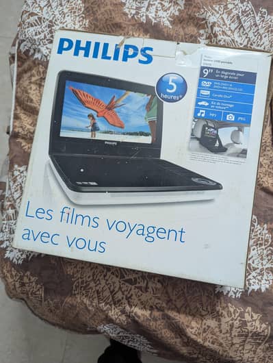 DVD player for travelling