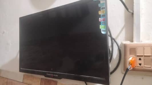 24 inche tv fully working in good condition
