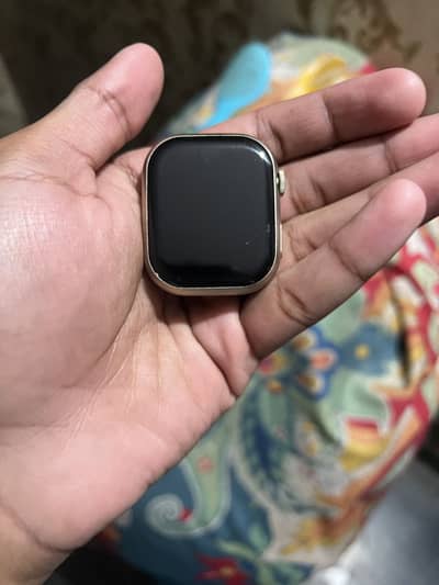 Ucci M9 watch best dail like a apple 7pro good display long battery.