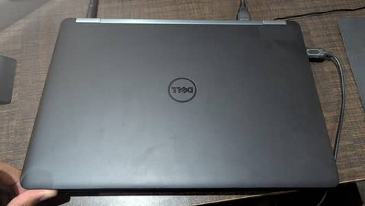 Dell UltraBook Core i5 6th Gen