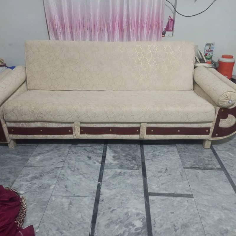 Sofa comebed 0
