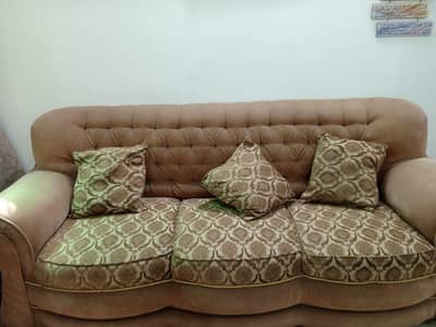 Sofa set 3+2+1 good condition