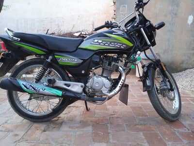 Deluxe cg 125 model 2016