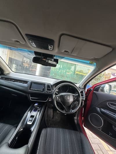 Honda vezel z sensing up for sale/exchange