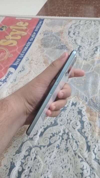 Vivo Y21