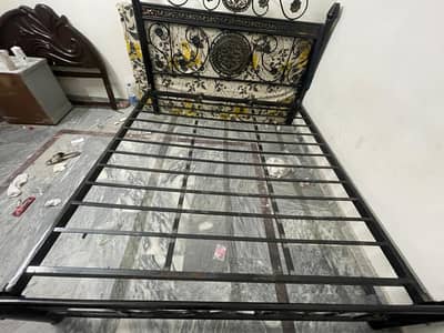 iron bed for sale bed is in good condition