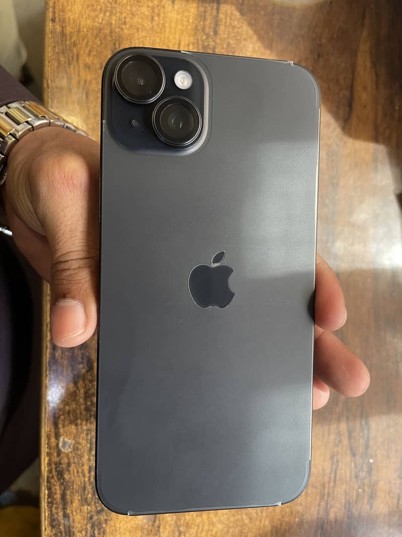 Iphone 15plus 4