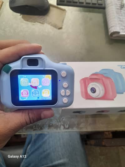 DIGITAL KIDS CAMERA