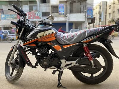 HONDA CD150F Model 2023