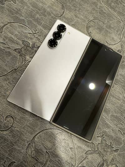 Samsung Mobile Z Fold 6