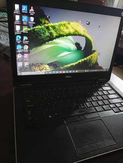 Dell latitude E7440 (custom Upgraded Version) urgent selling